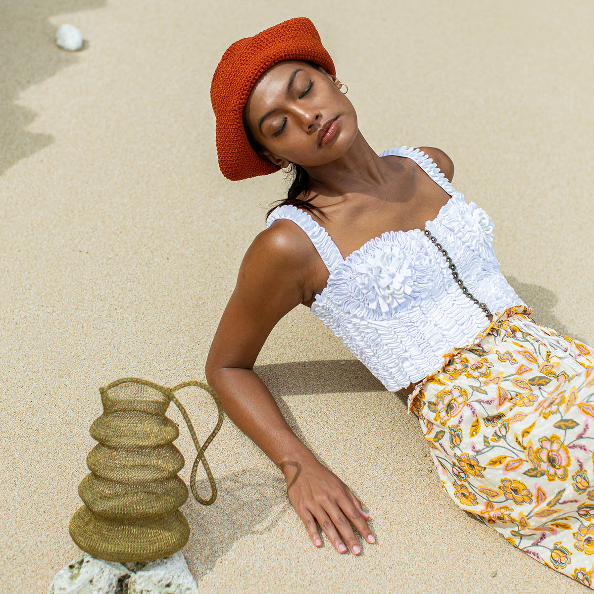 Artisanal Gold Wire Shell Bag Handmade By Artisans In Bali, Wire Artist, Beach Mesh Bag, Net Bag, Gold Tote Bag With Shoulder Strap