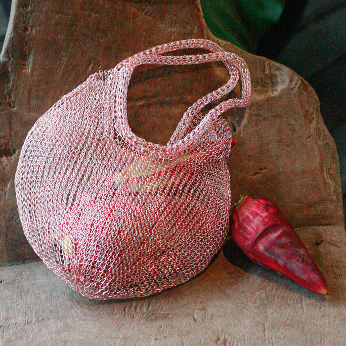 The Sol Mesh Wire Tote Bag in Pink