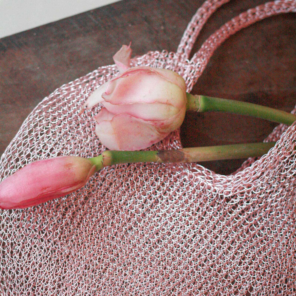 The Sol Mesh Wire Tote Bag in Pink