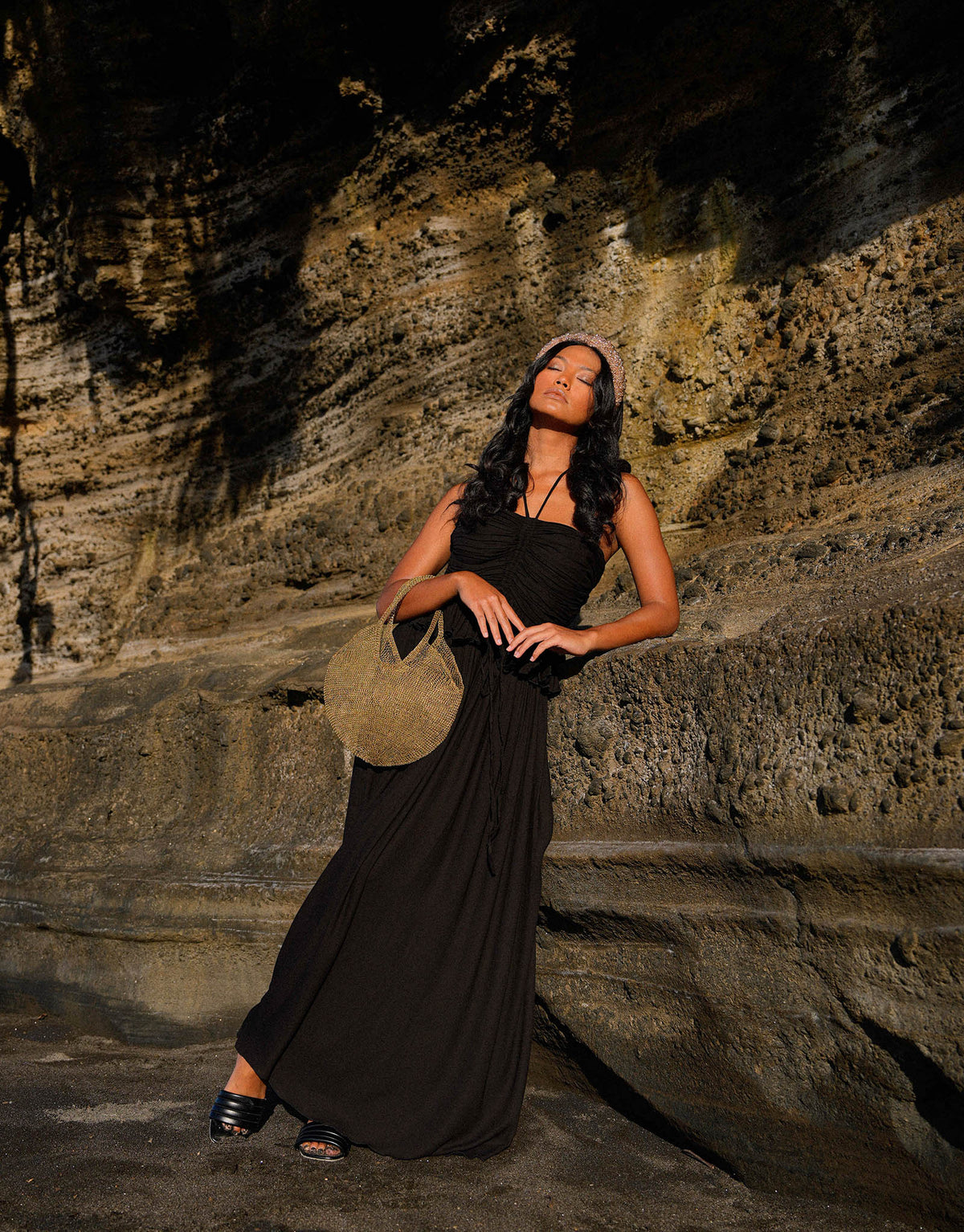 BrunnaCo Artisanan SOL Wire Tote Beach Bag in Dark Gold. Precious handwoven tote bag made from stainless metal wire. Made carefully by our artisans in remote villages in Bali, who create the bags from their very own homes. It is a true masterpiece.